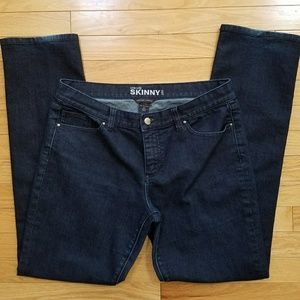 New York & Company Low Rise Skinny Leg Jeans